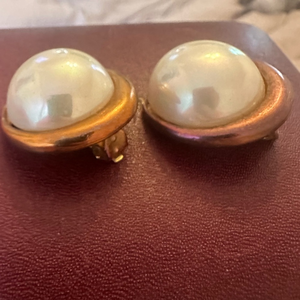 Vintage Gold-Tone Faux Pearl Clip-On Earrings
